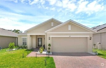 Building Photo - 209 Hamlet Lp