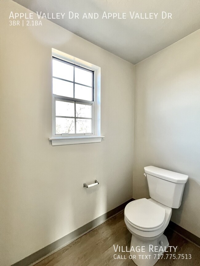 Building Photo - 1114 Apple Valley Dr