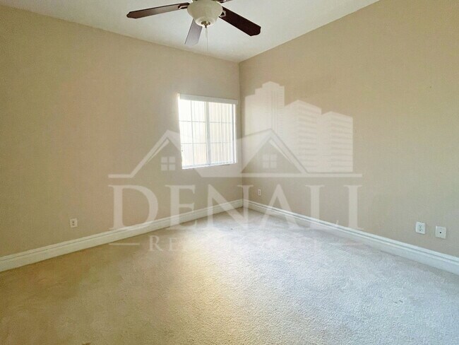 Building Photo - 500 N Gila Springs Blvd