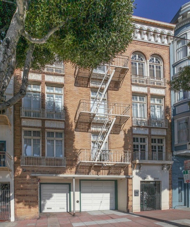 Primary Photo - 2444-2446 Van Ness Ave