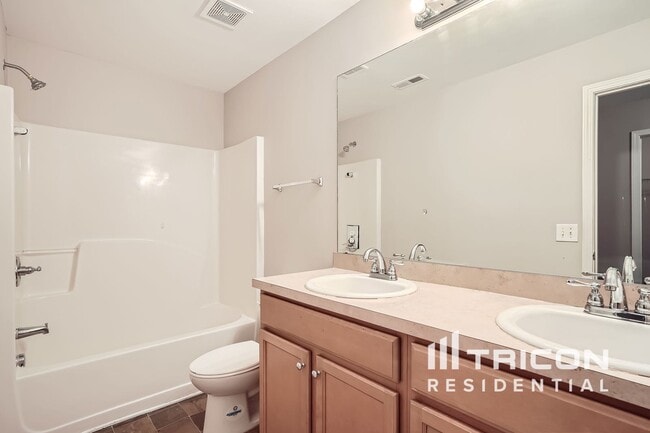 Building Photo - 3952 Margaux Dr