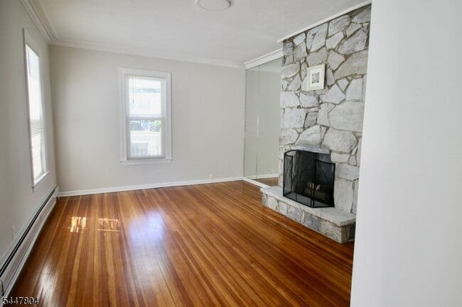Building Photo - 238 Claremont Ave