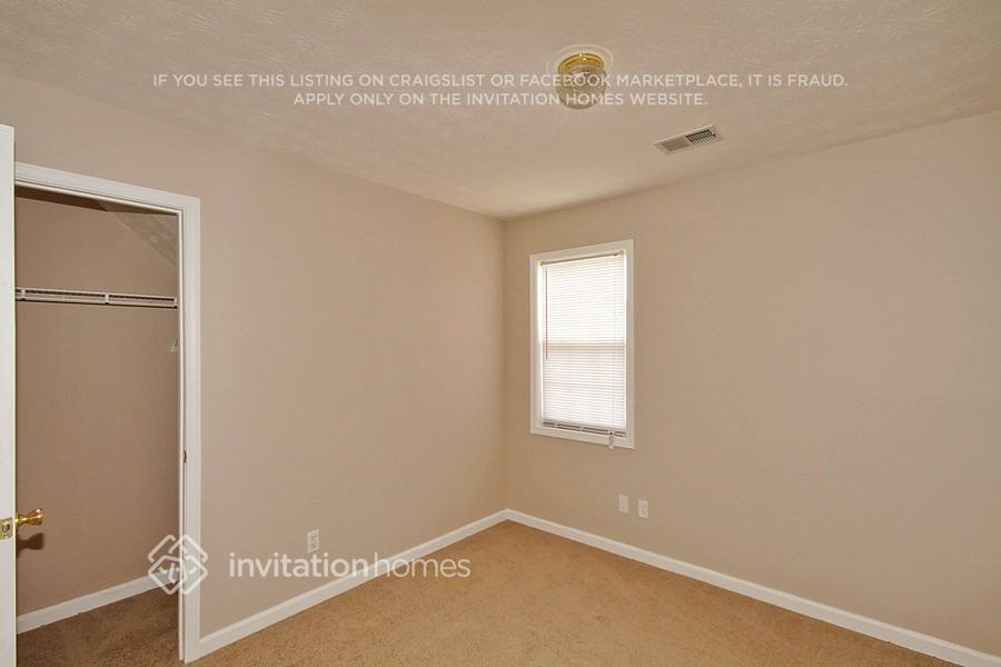 Building Photo - 1807 Summit Creek Way