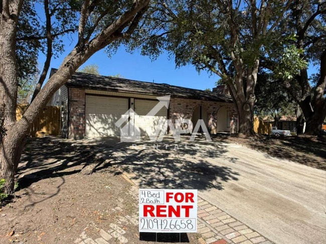 Building Photo - 6615 Cromer