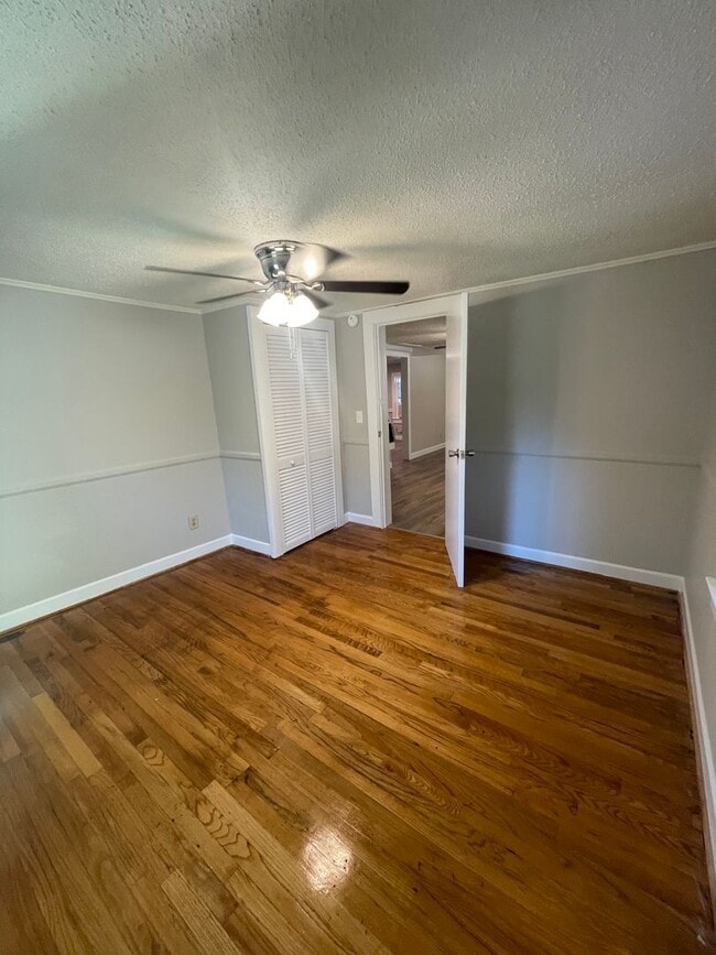 Building Photo - 1635 Gibbs Shoals Rd