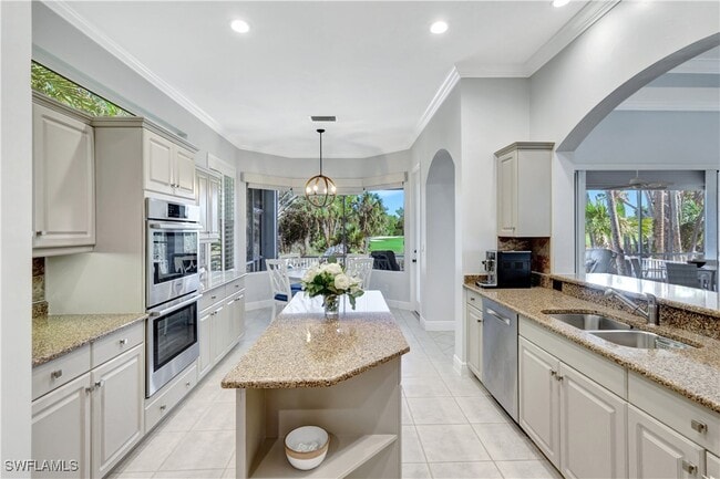 Building Photo - 2450 Wulfert Rd
