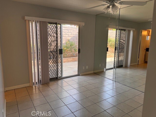 Building Photo - 74443 Driftwood Dr