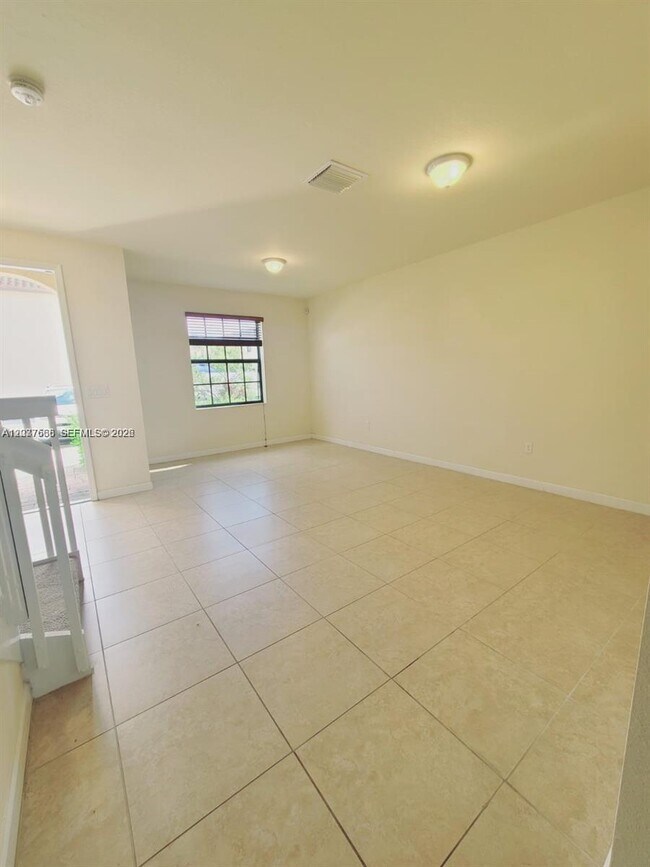 Building Photo - 3537 W 89th Pl