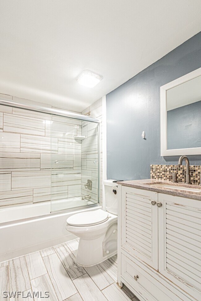 Building Photo - 1392 Churchill Cir