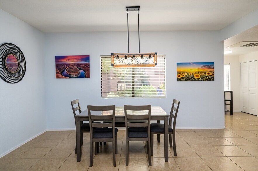 Building Photo - 9455 E Raintree Dr