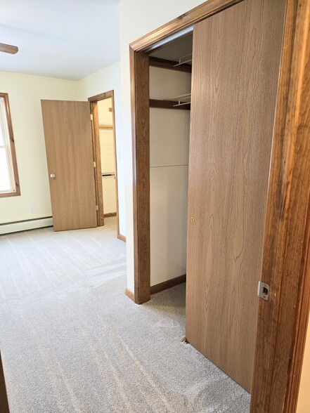 Bedroom - 602 Forest Ln