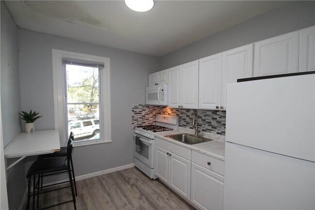 Building Photo - 2366 Spencerport Rd