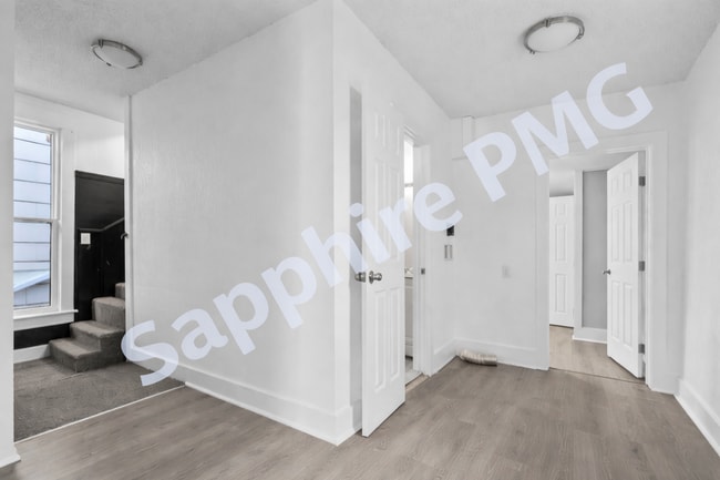 Building Photo - 2407 Montgall Ave