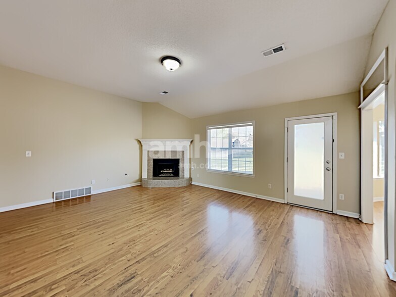 Building Photo - 6646 Raner Cv
