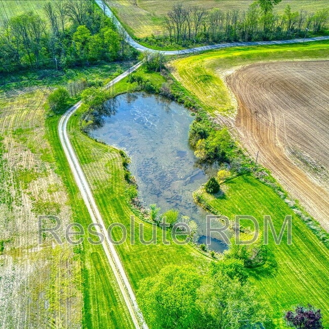 Building Photo - 12001 E 300 S