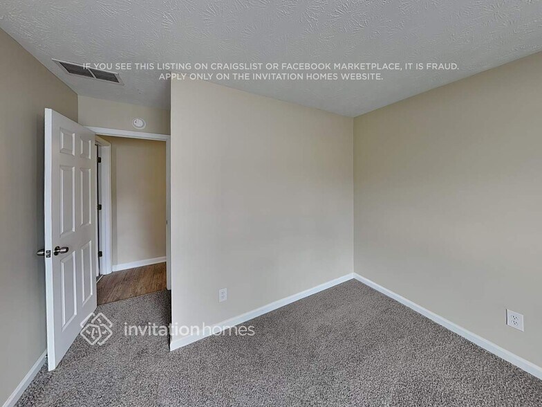 Building Photo - 4552 Beaverton Cir