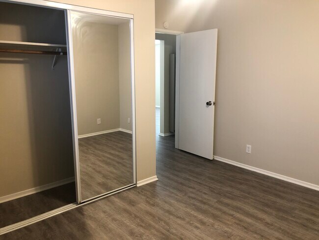 Building Photo - 140 Virginia St