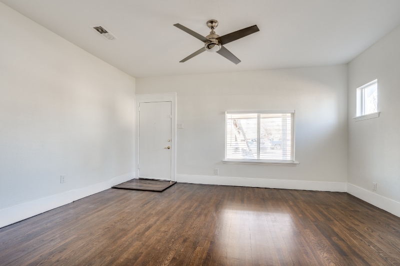 Building Photo - 648 N Tyler St