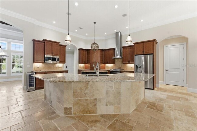 Building Photo - 7 Spanish Moss Ct