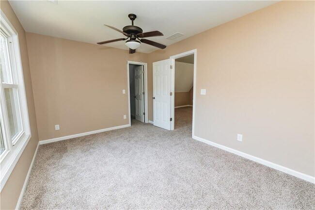 Building Photo - 5664 Jackson Knoll Trace NW