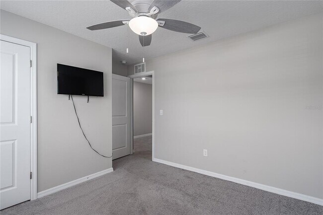 Building Photo - 12143 Kingsley Trl