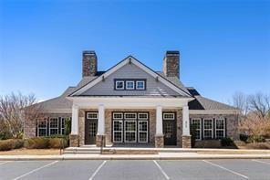 Building Photo - 496 Spring View Dr