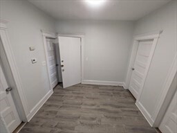 Building Photo - 156 Talbot Ave