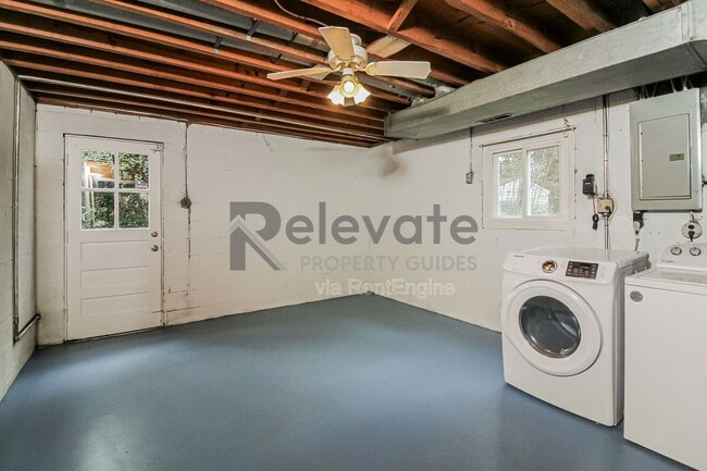 Building Photo - 7808 E Yardley Rd