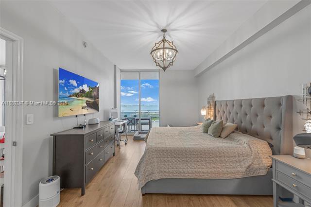 Building Photo - 7901 Hispanola Ave