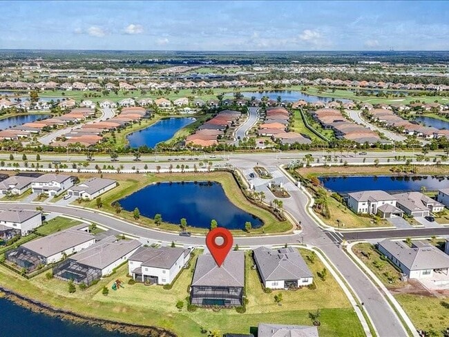 Building Photo - 15254 Sea Salt Wy