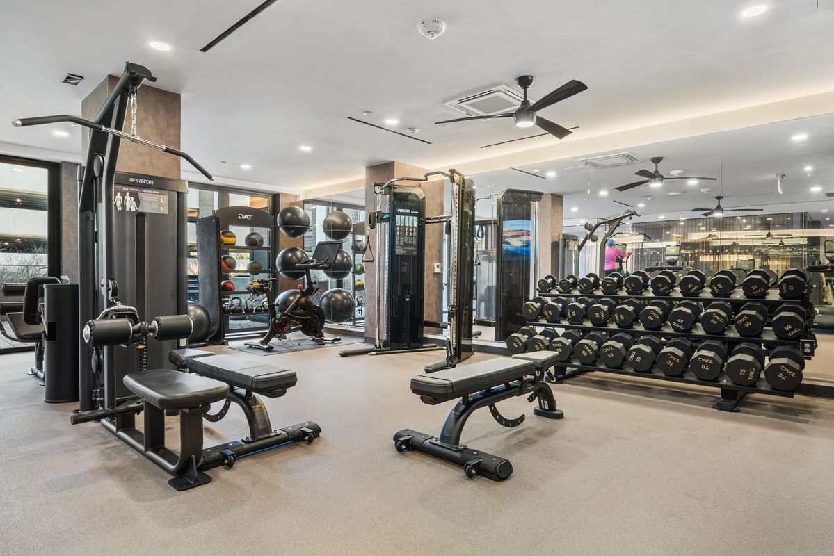 Building Photo - 255 W Falls Station Blvd