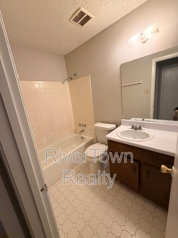 Building Photo - 4773 Northfield Cir