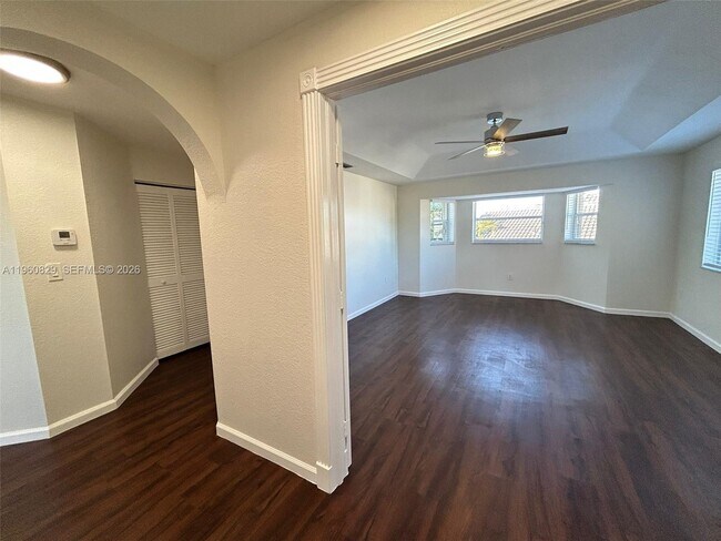 Building Photo - 9204 SW 167th Pl