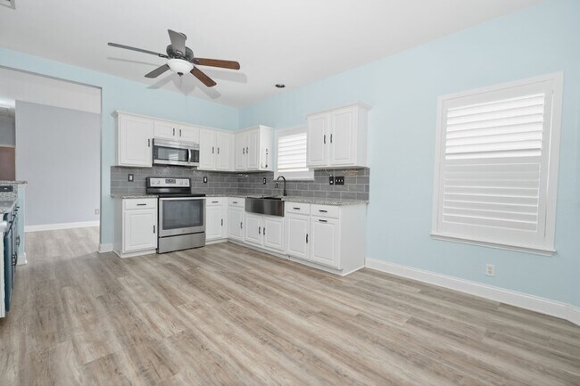 Building Photo - 1003 Morningside Dr
