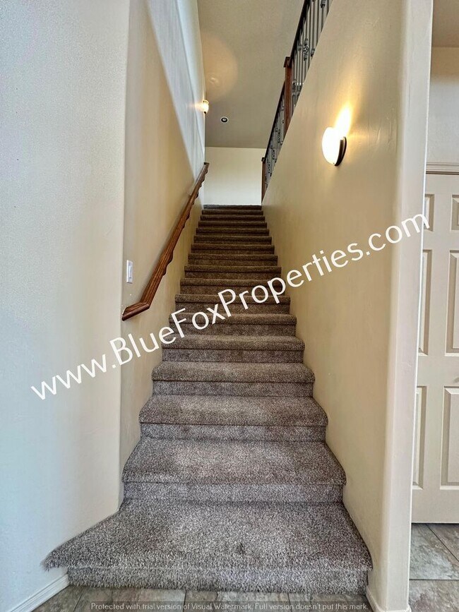 Building Photo - 14615 S Avenida Cucana