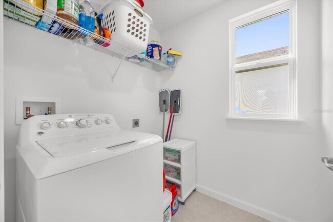 Building Photo - 2508 Cedar Rose St