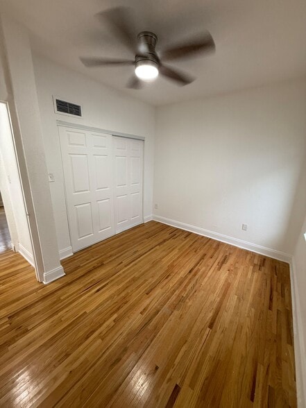 Building Photo - 3669 NW 18th St