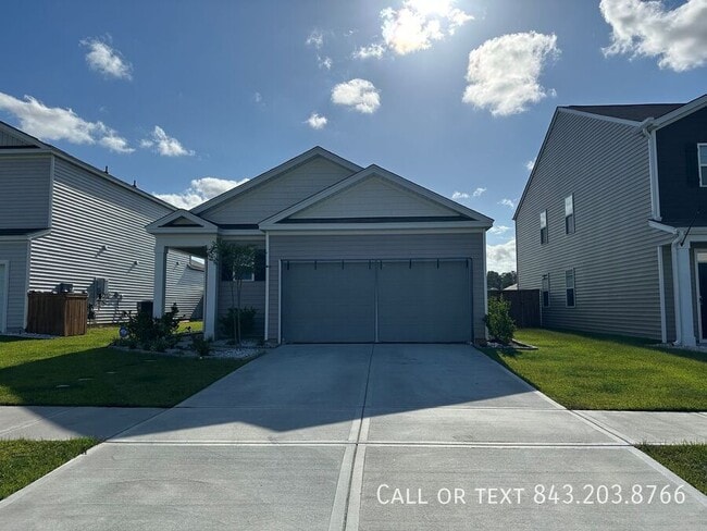 Building Photo - 103 Green Passage Ln