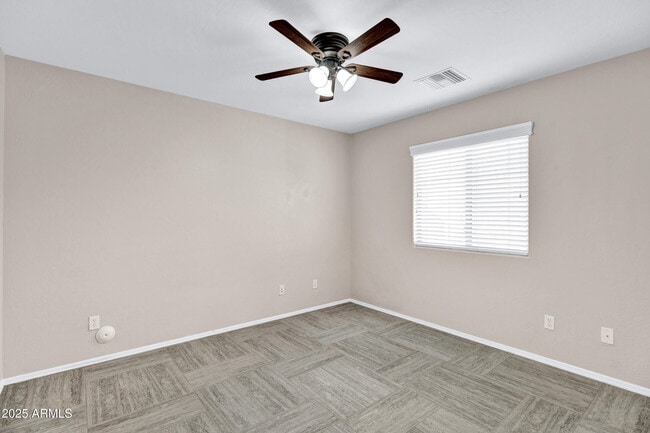 Building Photo - 4374 S Mariposa Dr