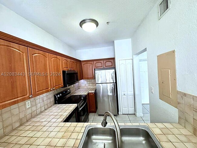 Building Photo - 7080 NW 177th St
