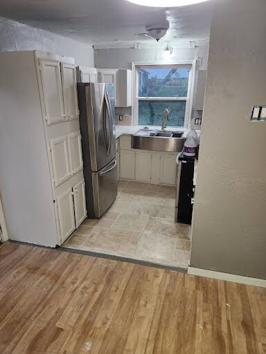 Building Photo - 12018 Sandpiper Rd