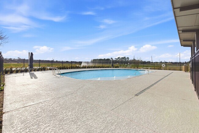 Building Photo - 322 Coral Drift Ct