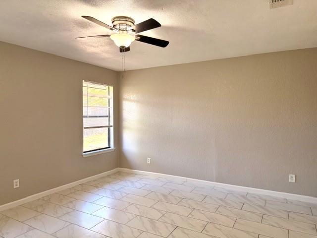 Building Photo - 3812 Lynbrook Ln