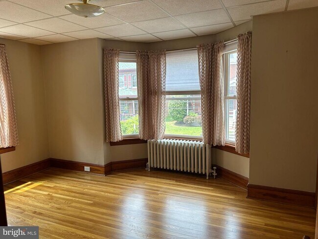 Building Photo - 108 Green St
