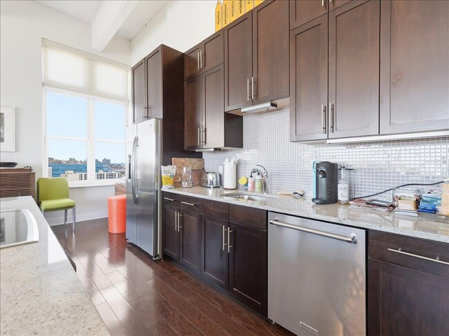 Building Photo - 1500 Washington St