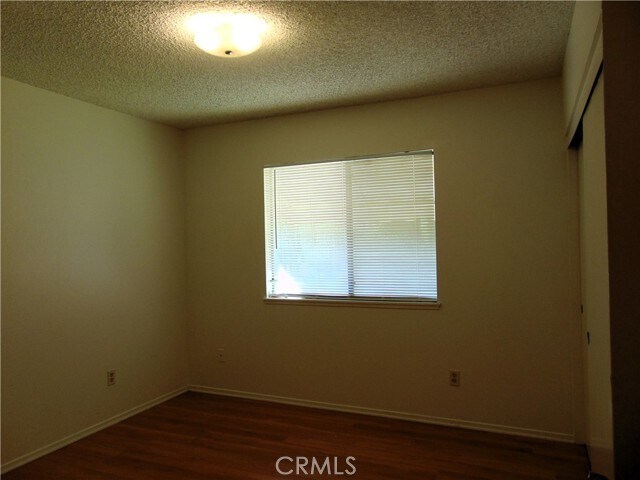 Building Photo - 880 Kimberly Ct