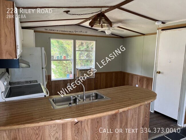 Building Photo - Rent to Own Mobile Home in Ozark, Alabama!