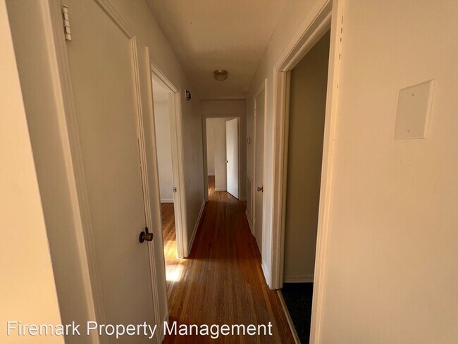 Building Photo - 3 br, 1 bath House - 361 Hickory Grove Rd.