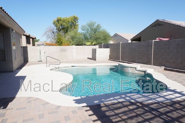 Building Photo - 1573 W Morelos St