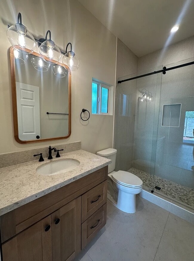 Building Photo - 40 Emerson Ave